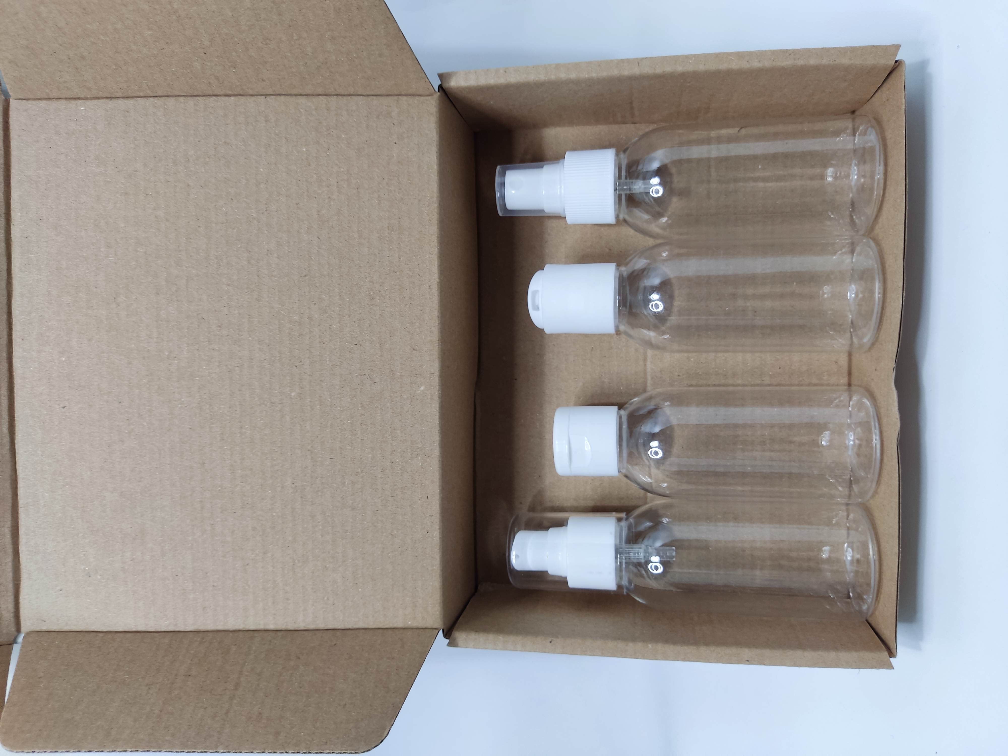 4 Parça Kutulu Seyahat Seti