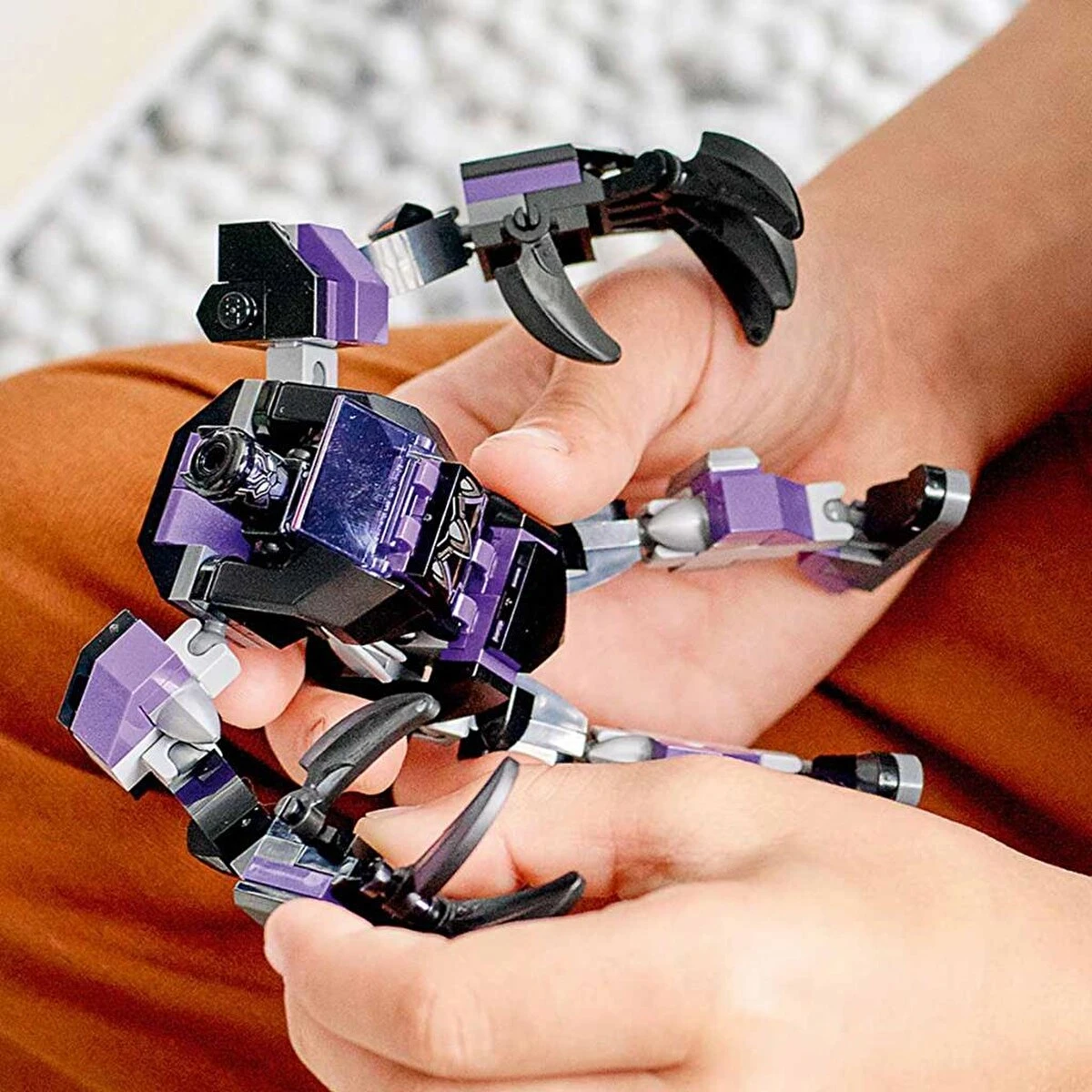 Marvel Black Panther Robot Zırhı 76204 – Yaratıcı Oyuncak Yapım Seti (124 Parça)
